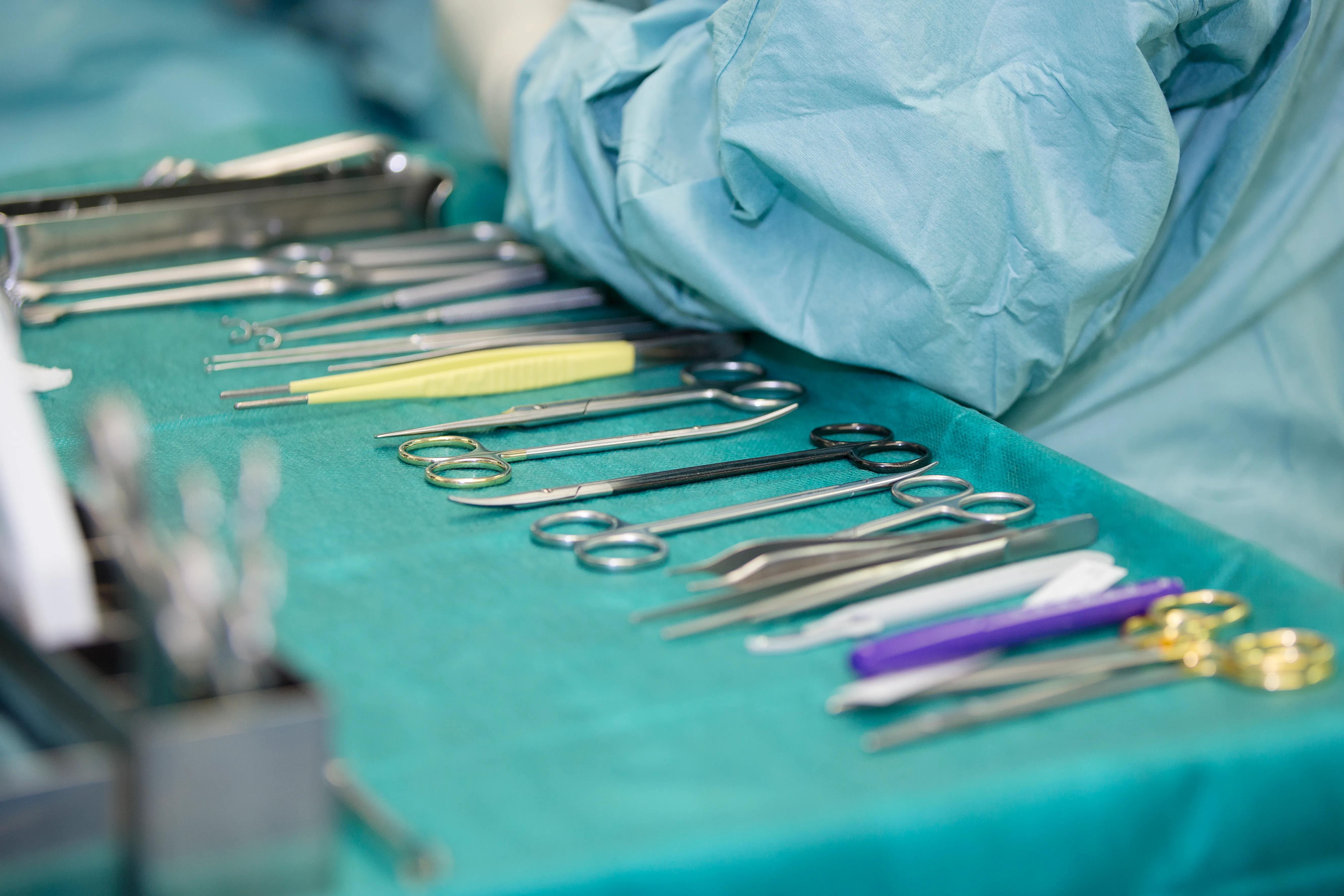 Surgeon performing a highly complex microsurgical nerve reconstruction